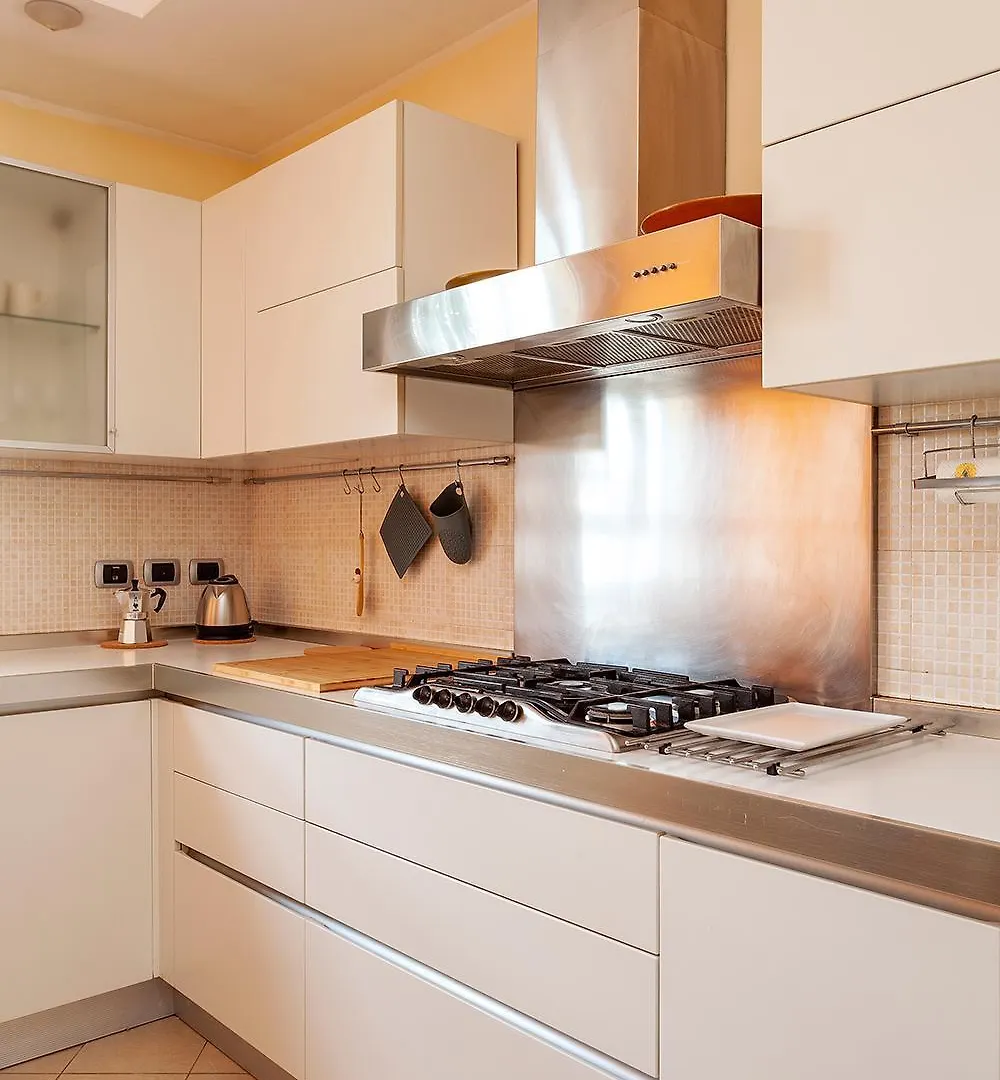 Bellezza14 - Appartamento Porta Romana / Bocconi Milan 0*,  Italy