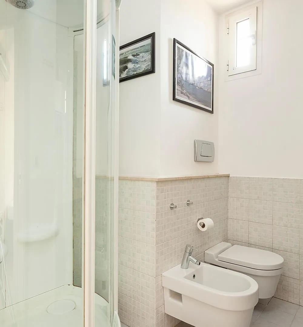 Bellezza14 - Appartamento Porta Romana / Bocconi Milan 0*,  Italy